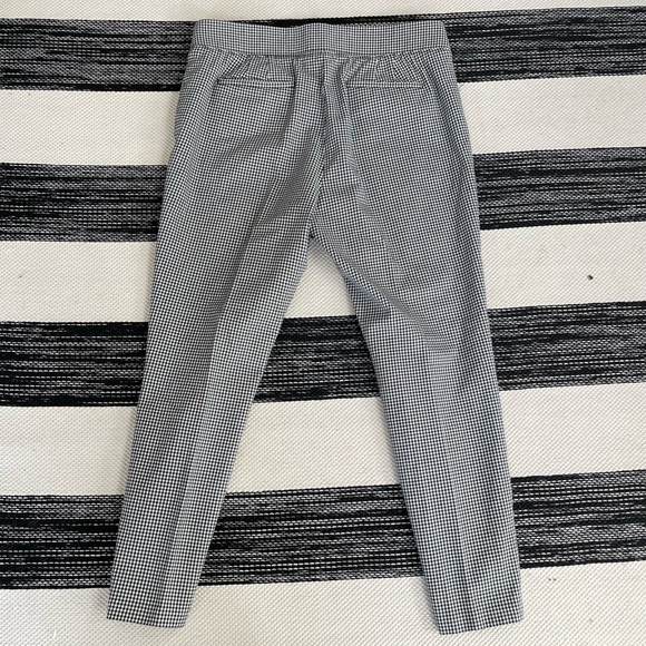 Talbots Monochrome Patterned Cropped Pants - Picture 2 of 5